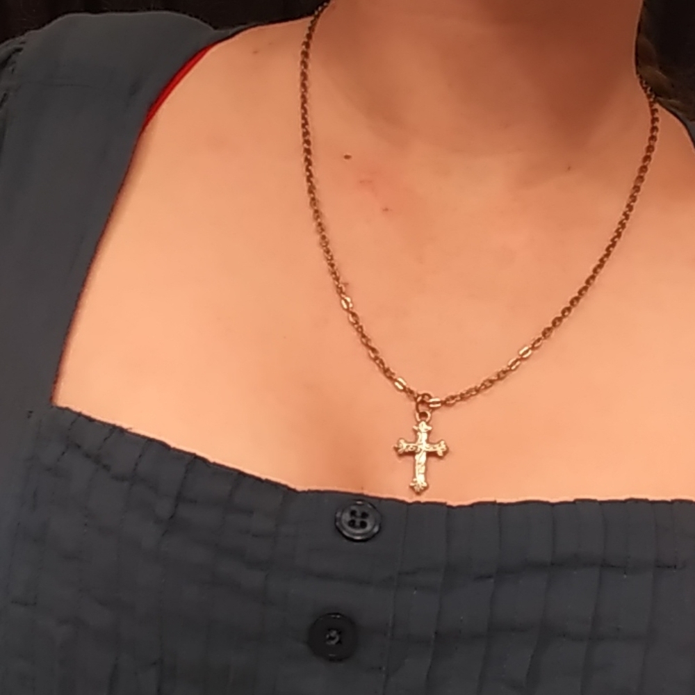 Two Necklaces - Picture 4 of 7
